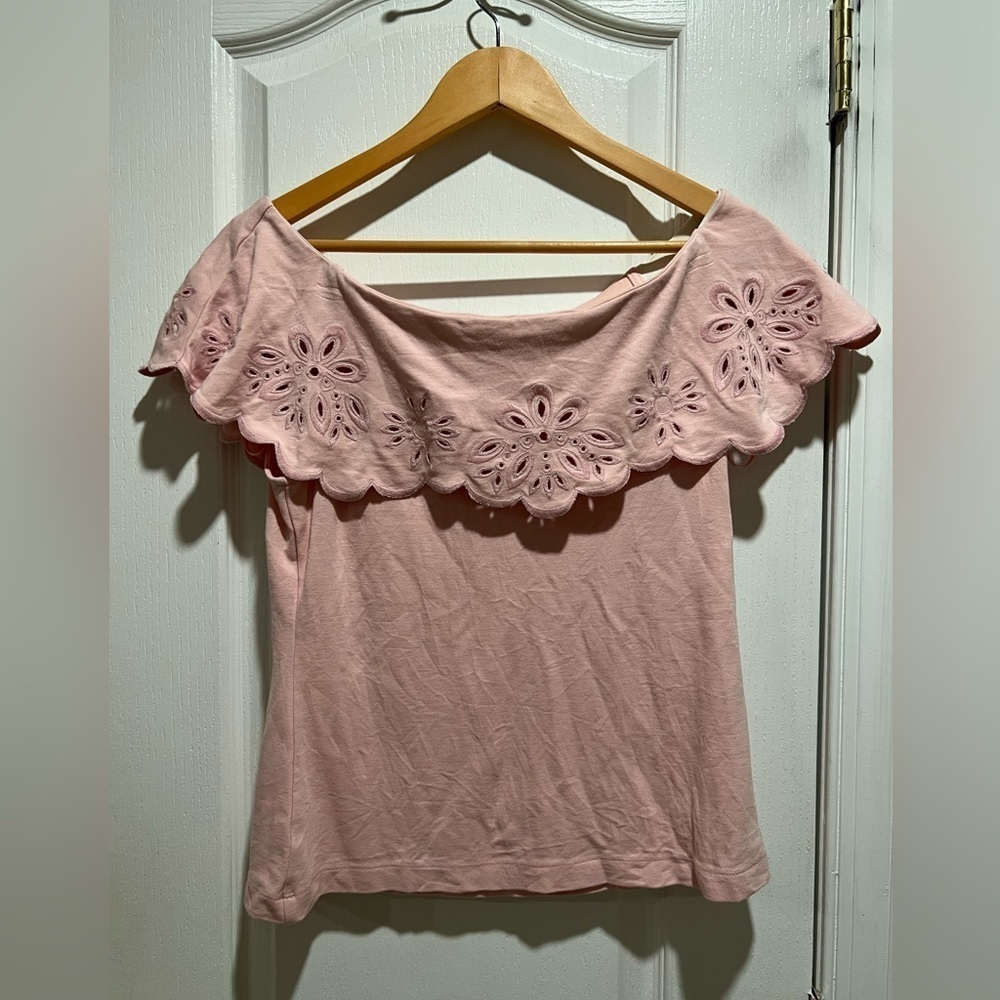 Ann Taylor off the shoulder top M dusty rose